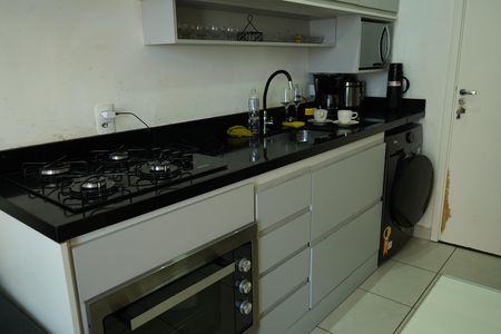 Cozinha e Área de Serviço de apartamento para alugar com 1 quarto, 30m² em Guaiauna, São Paulo