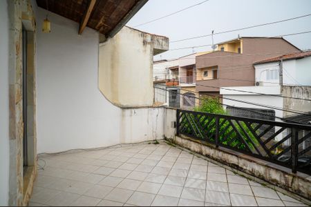 Casa à venda com 92m², 4 quartos e 2 vagasVaranda Quarto 1 - Suite