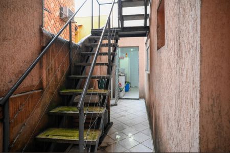 Casa à venda com 92m², 4 quartos e 2 vagasCorredor Externo