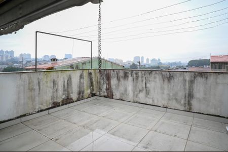 Casa à venda com 92m², 4 quartos e 2 vagasTerraço