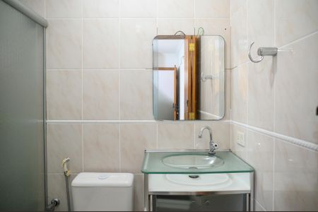 Casa à venda com 92m², 4 quartos e 2 vagasBanheiro Quarto 4 - Suite