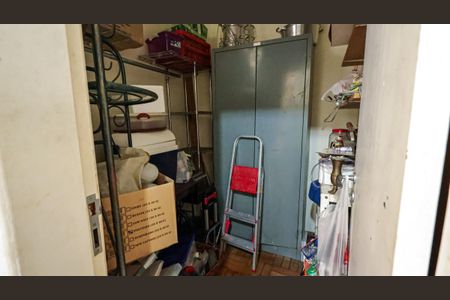 Apartamento à venda com 120m², 3 quartos e 2 vagasQuarto de Serviço