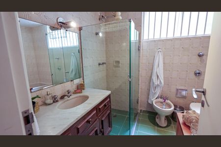 Apartamento à venda com 120m², 3 quartos e 2 vagasBanheiro