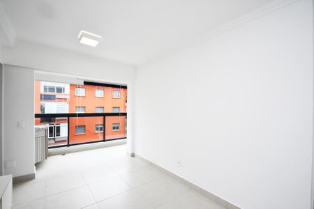 Sala de apartamento à venda com 2 quartos, 58m² em Pinheiros, São Paulo