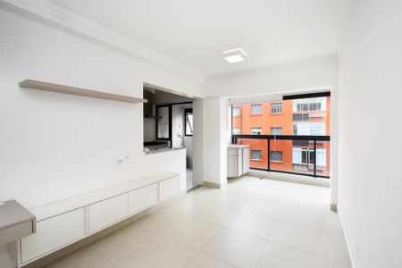 Sala de apartamento à venda com 2 quartos, 58m² em Pinheiros, São Paulo