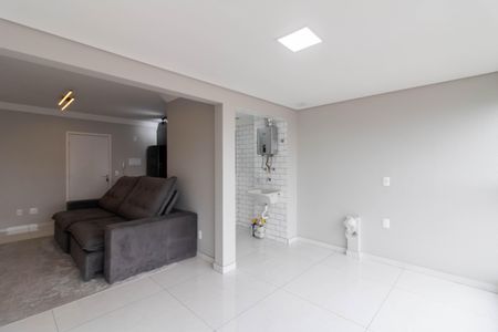 Varanda de apartamento à venda com 2 quartos, 54m² em Vila Galvão, Guarulhos