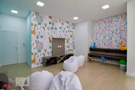 Apartamento à venda com 54m², 2 quartos e 1 vagaÁrea Comum - Brinquedoteca 