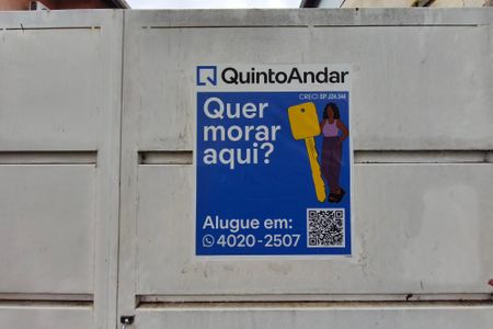 Casa de condomínio para alugar com 450m², 3 quartos e 3 vagas Casa de condomínio para alugar com 450m², 3 quartos e 3 vagasPLACA INSTALADA NA FACHADA