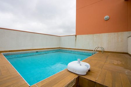 Apartamento para alugar com 60m², 1 quarto e 1 vagaÁrea comum - Piscina