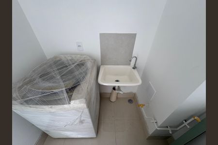Apartamento para alugar com 36m², 2 quartos e sem vaga Apartamento para alugar com 36m², 2 quartos e sem vagaCozinha e Área de Serviço