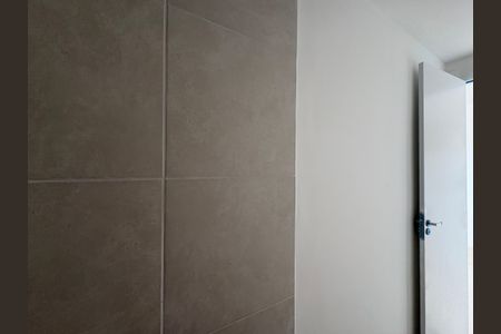 Apartamento para alugar com 36m², 2 quartos e sem vaga Apartamento para alugar com 36m², 2 quartos e sem vagaBanheiro