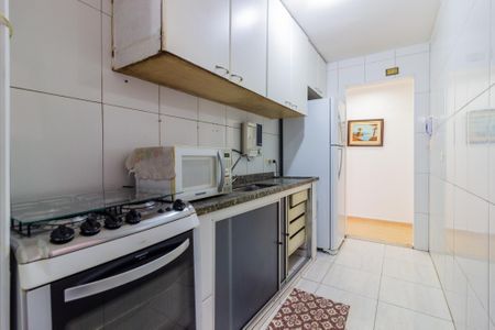 Cozinha e Área de Serviço de apartamento para alugar com 1 quarto, 52m² em Pinheiros, São Paulo