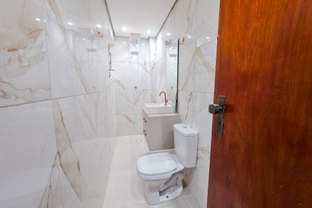 Casa para alugar com 125m², 3 quartos e 2 vagasBanheiro