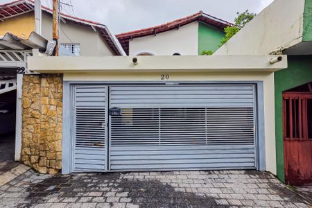 Casa para alugar com 125m², 3 quartos e 2 vagasFachada