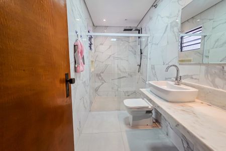 Casa para alugar com 125m², 3 quartos e 2 vagasBanheiro