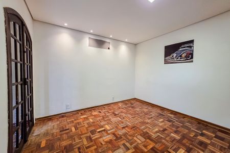Casa para alugar com 125m², 3 quartos e 2 vagasQuarto