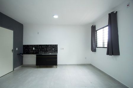 Sala / Quarto  de kitnet/studio para alugar com 1 quarto, 35m² em Aparecidinha, Sorocaba
