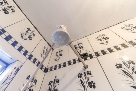 Apartamento à venda com 72m², 4 quartos e 2 vagas Apartamento à venda com 72m², 4 quartos e 2 vagasBanheiro 1