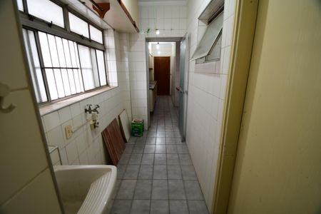 Apartamento para alugar com 199m², 3 quartos e 1 vagaÁrea de Serviço