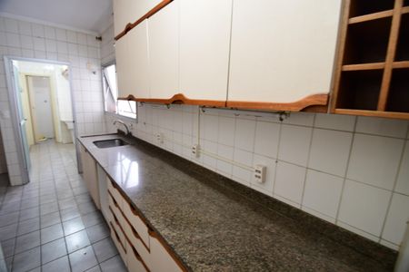 Apartamento para alugar com 199m², 3 quartos e 1 vagaCozinha