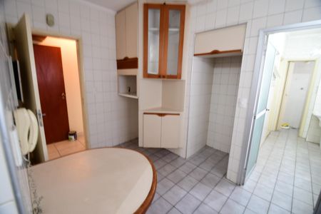 Apartamento para alugar com 199m², 3 quartos e 1 vagaCozinha