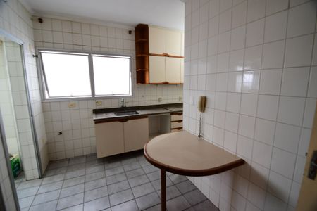 Apartamento para alugar com 199m², 3 quartos e 1 vagaCozinha