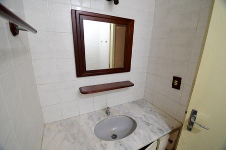 Apartamento para alugar com 199m², 3 quartos e 1 vagaBanheiro