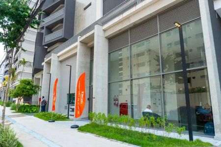 Apartamento à venda com 84m², 1 quarto e 1 vagaFachada