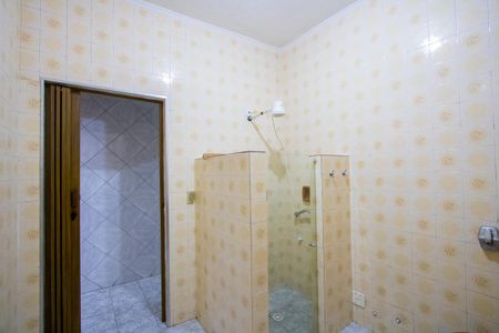 Casa para alugar com 276m², 4 quartos e 6 vagas Casa para alugar com 276m², 4 quartos e 6 vagasCasa 1 - Banheiro