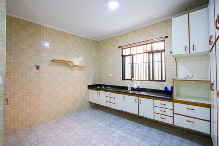 Casa para alugar com 276m², 4 quartos e 6 vagas Casa para alugar com 276m², 4 quartos e 6 vagasCasa 1 - Cozinha