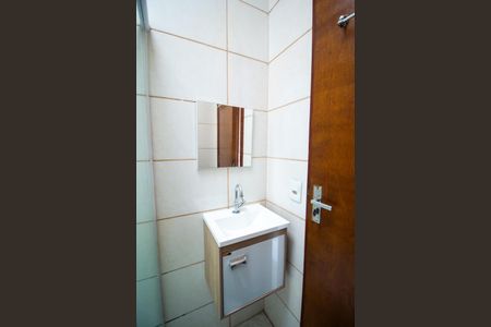 Casa de condomínio para alugar com 70m², 3 quartos e 1 vagaLavabo