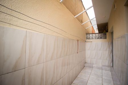 Casa de condomínio para alugar com 70m², 3 quartos e 1 vagaÁrea de Serviço