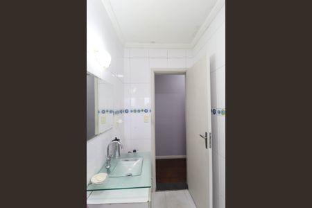 Casa à venda com 220m², 3 quartos e 3 vagas