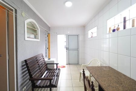 Casa à venda com 220m², 3 quartos e 3 vagas