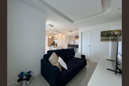 Apartamento à venda com 65m², 2 quartos e 2 vagas Apartamento à venda com 65m², 2 quartos e 2 vagasSala