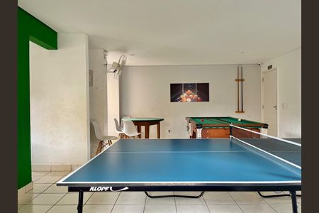 Apartamento à venda com 65m², 2 quartos e 2 vagas Apartamento à venda com 65m², 2 quartos e 2 vagasÁrea comum - Sala de Jogos