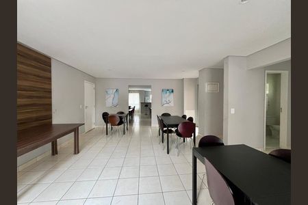 Apartamento à venda com 65m², 2 quartos e 2 vagas Apartamento à venda com 65m², 2 quartos e 2 vagasÁrea comum - Salão de festas
