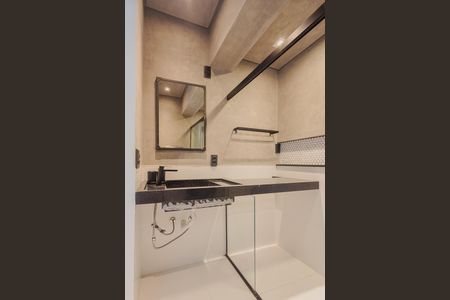 Apartamento para alugar com 90m², 2 quartos e 1 vaga Apartamento para alugar com 90m², 2 quartos e 1 vagaBanheiro da Suíte