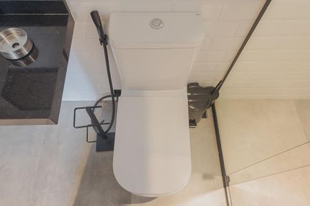 Apartamento para alugar com 90m², 2 quartos e 1 vaga Apartamento para alugar com 90m², 2 quartos e 1 vagaBanheiro