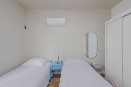 Apartamento para alugar com 90m², 2 quartos e 1 vaga Apartamento para alugar com 90m², 2 quartos e 1 vagaQuarto
