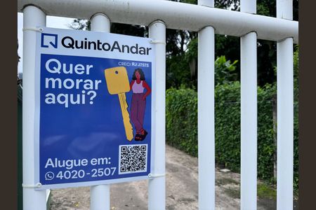 Casa de condomínio para alugar com 350m², 5 quartos e 2 vagasPlaquinha Quinto Andar