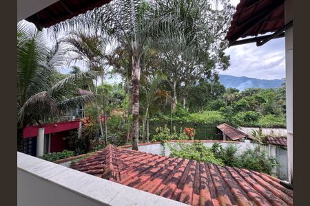 Casa de condomínio para alugar com 350m², 5 quartos e 2 vagasQuarto 1 - Varanda