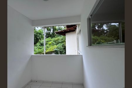 Casa de condomínio para alugar com 350m², 5 quartos e 2 vagasSuite 2 - Varanda