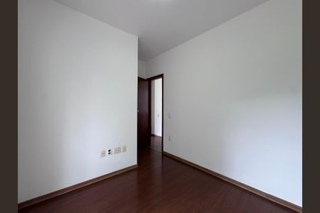 Casa de condomínio para alugar com 350m², 5 quartos e 2 vagasQuarto 1