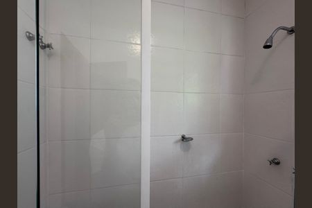 Casa de condomínio para alugar com 350m², 5 quartos e 2 vagasBanheiro Social