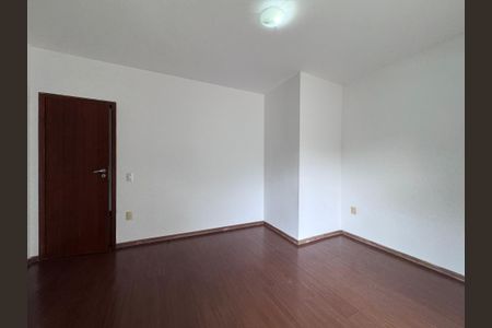 Casa de condomínio para alugar com 350m², 5 quartos e 2 vagasQuarto 2