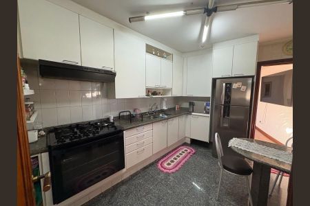 Apartamento à venda com 276m², 3 quartos e 3 vagasFoto 06