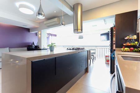 Apartamento à venda com 203m², 3 quartos e 3 vagasCozinha