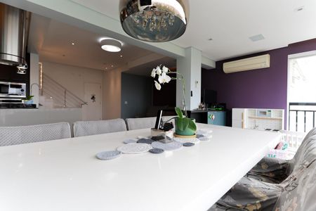 Apartamento à venda com 203m², 3 quartos e 3 vagasVaranda gourmet