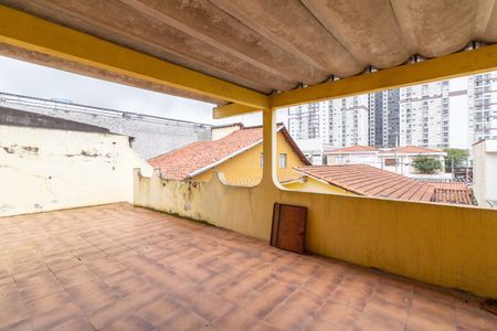 Casa à venda com 280m², 2 quartos e 4 vagasTerraço